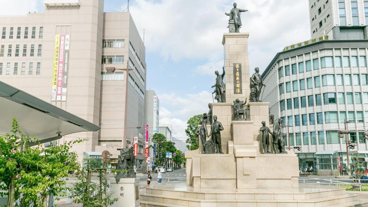 Toyoko Inn Kagoshima Chuo Eki Higashi Guchi Ngoại thất bức ảnh